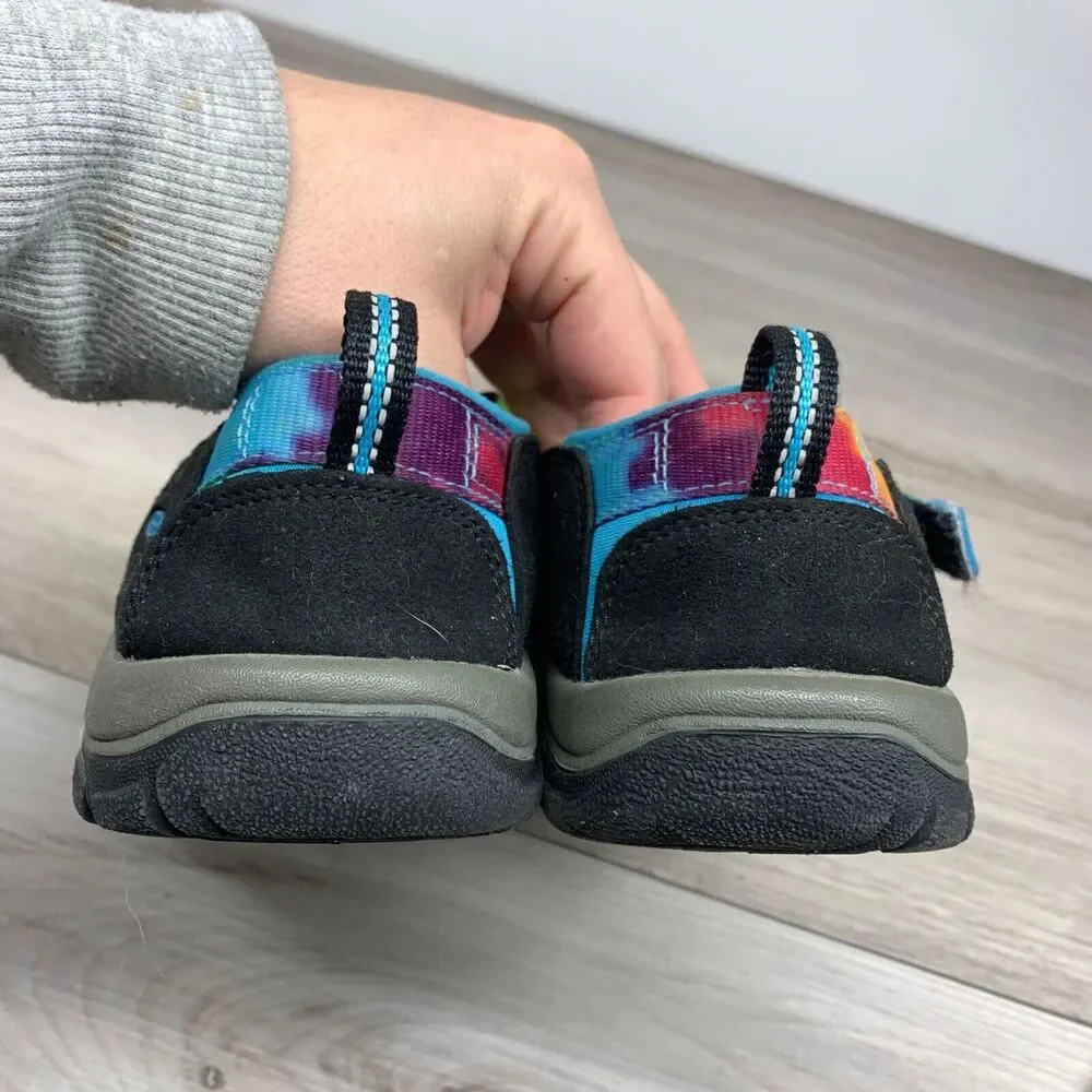 Keen Newport H2 Unisex Kids Closed Toe Waterproof Hiking Walking Sandals 4 Youth